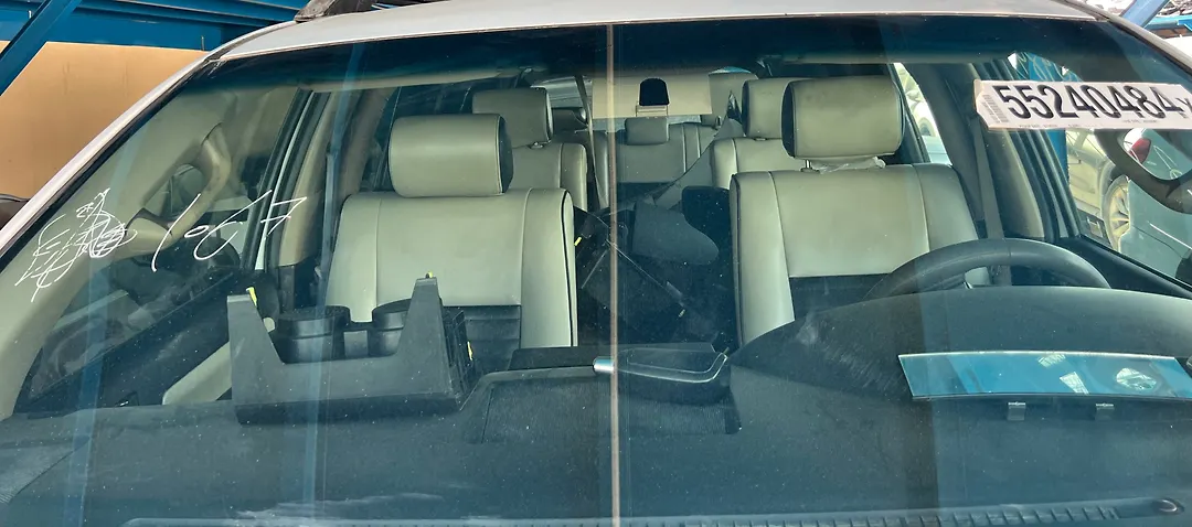 Windshield glass - 2013 Toyota Sequoia