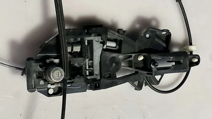 DOOR LOCK(LHF) - 2018 GMC Terrain