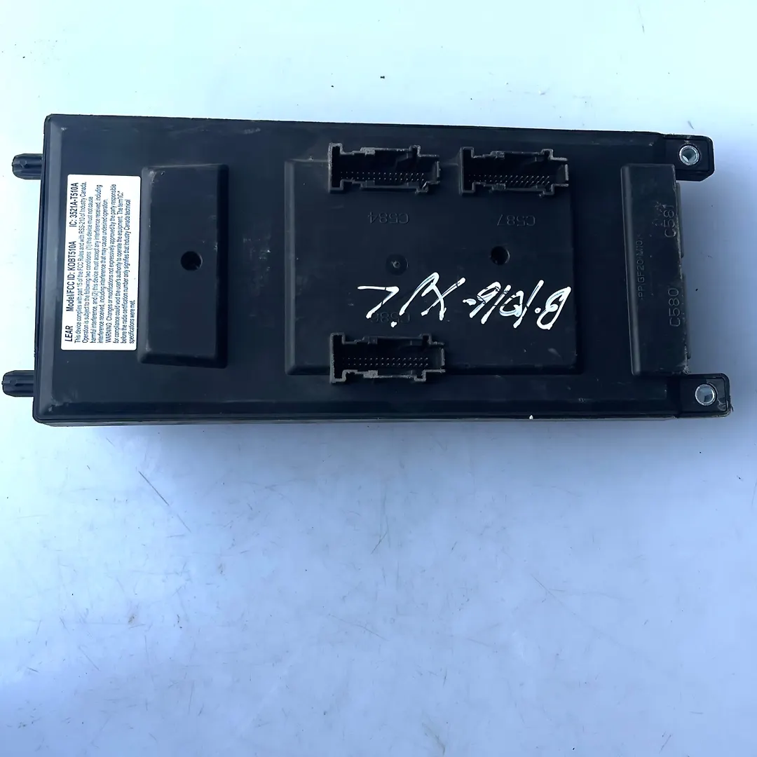 Rear boot fuse Box  - 2013 Jaguar XJ