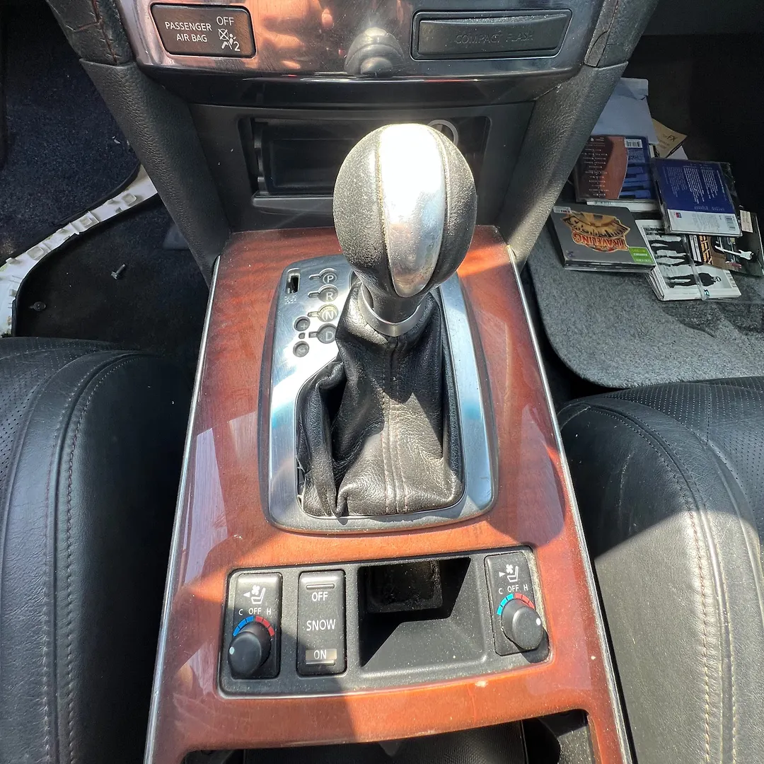 Gear Shift Knob(Automatic) - Infiniti