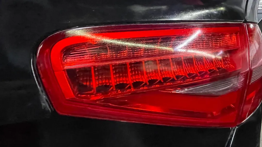 Trunk Light (RH) - 2015 Audi A4 Quattro