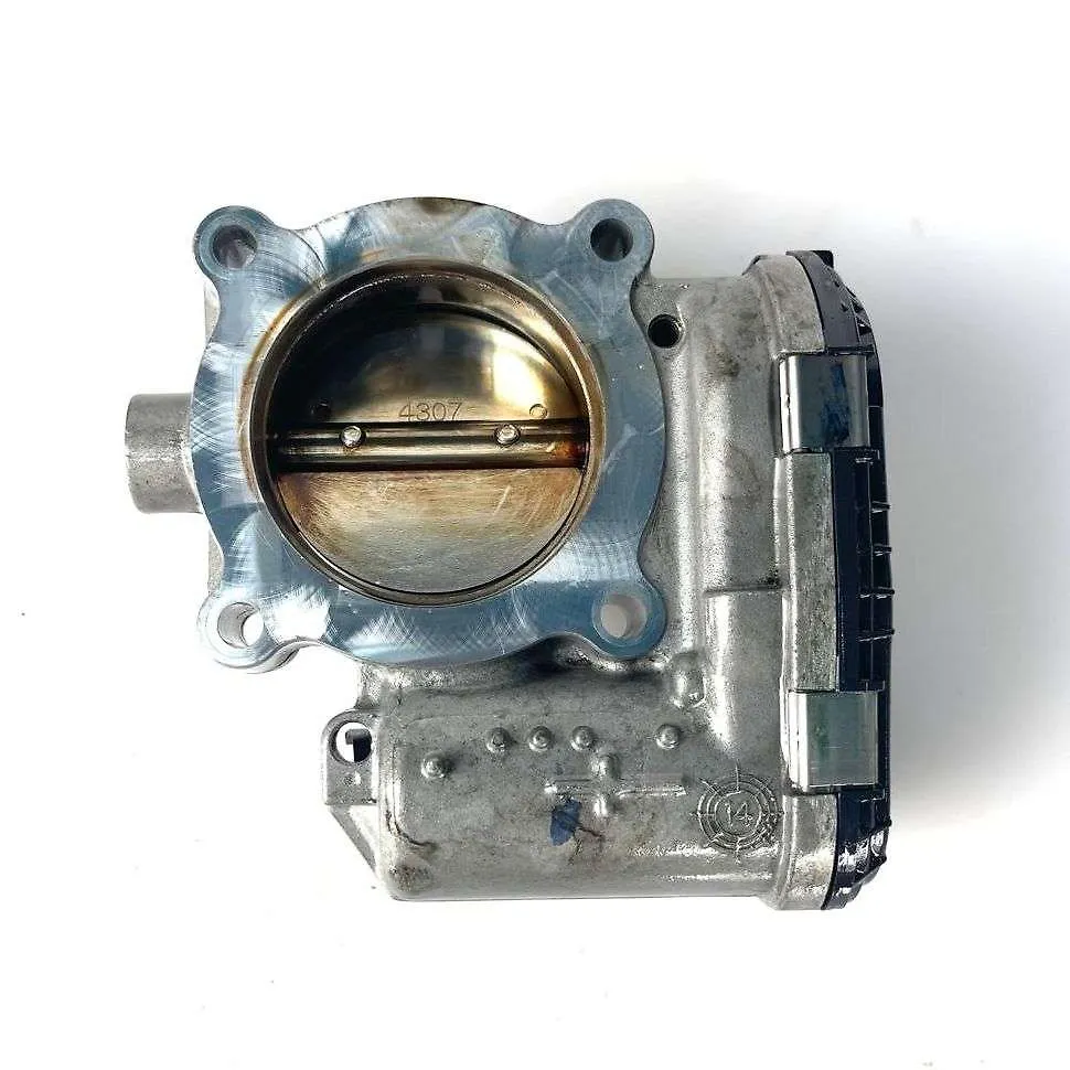 Throttle body - 2017 Ford Edge SE