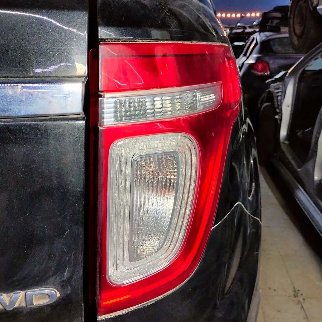 Tail Light (RH) - 2011 Ford Explorer