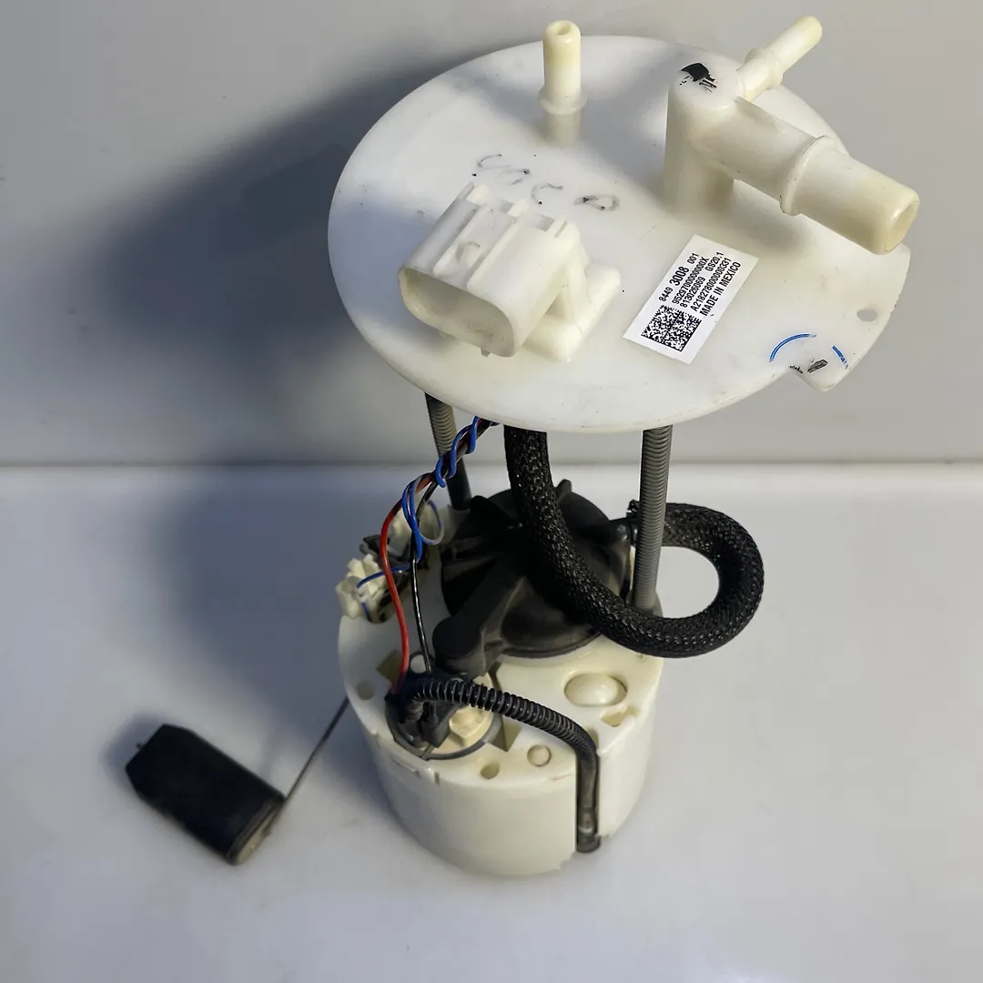 Fuel pump - 2019 GMC Terrain SLT