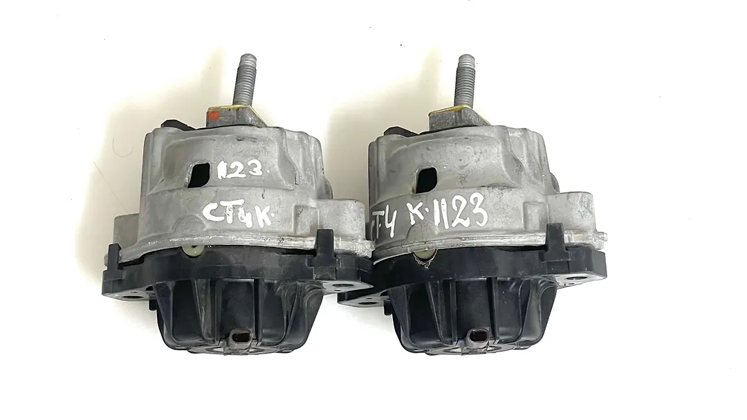 Mount bracket (RH/LH)- 2021 Cadillac CT4 Premium Luxury
