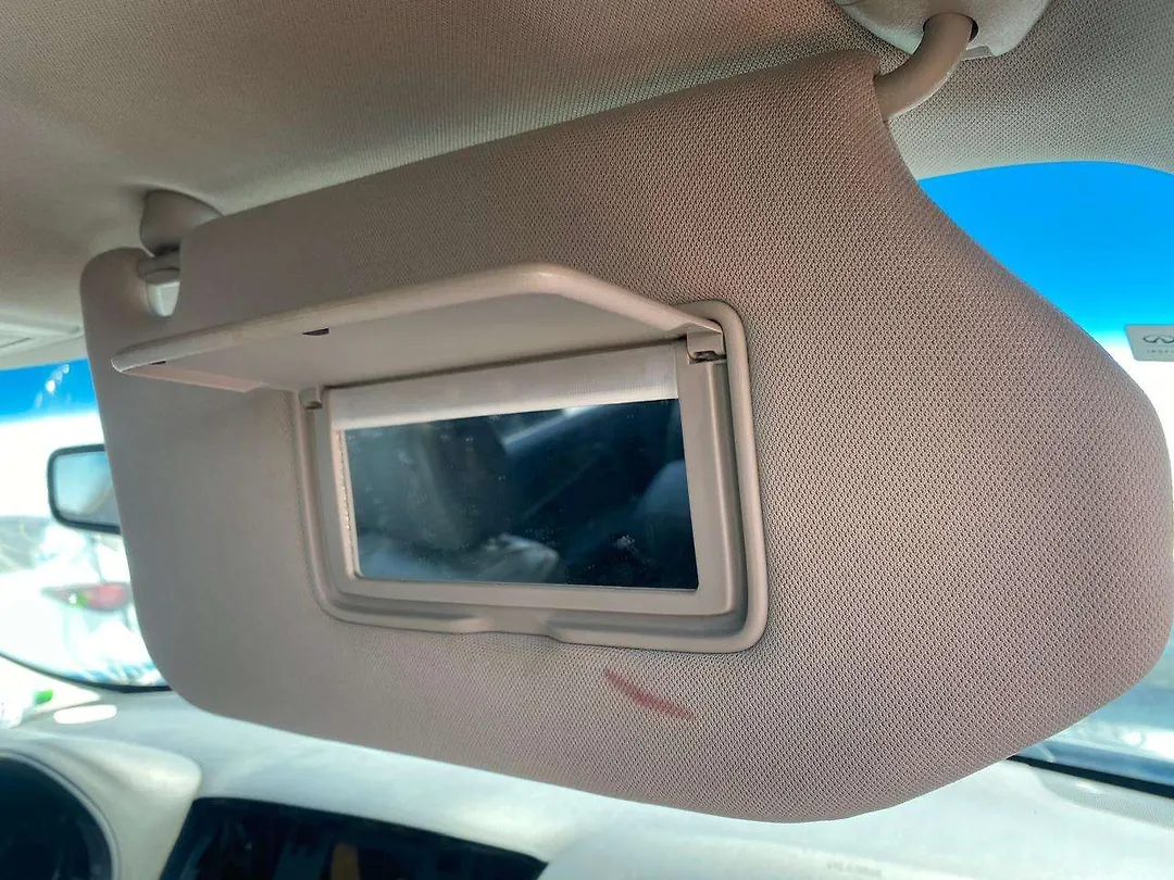 Sun visor - 2015 Infiniti QX60