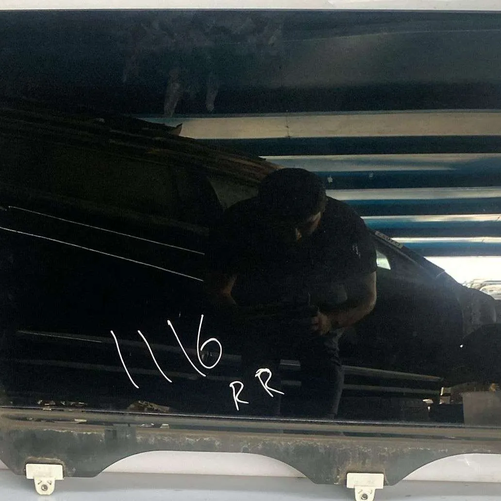 Rear door glass - 2011 Infiniti QX56 5.6i