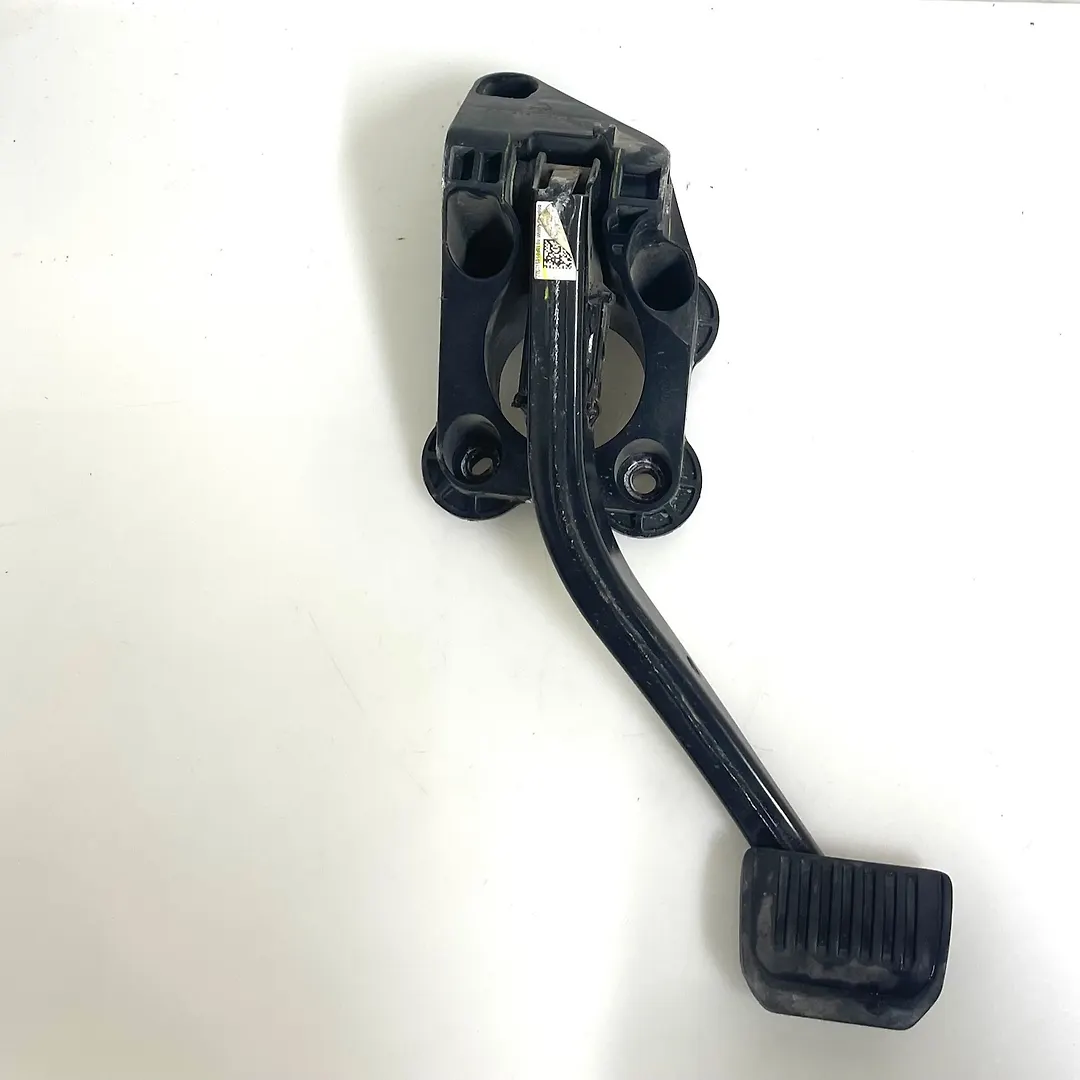 Pedal brake/clutch - 2022 Jeep Grand Cherokee L Limited