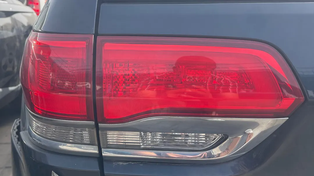 Tail Light (LH) - 2014 Jeep Grand Cherokee OVERLAND
