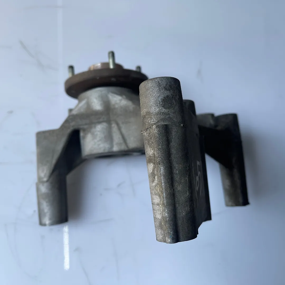 Clutch bracket - 2013 Infiniti QX56