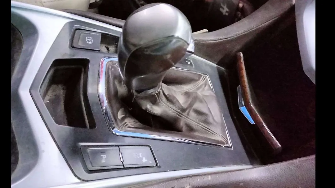 Transmission shift - 2011 Cadillac SRX