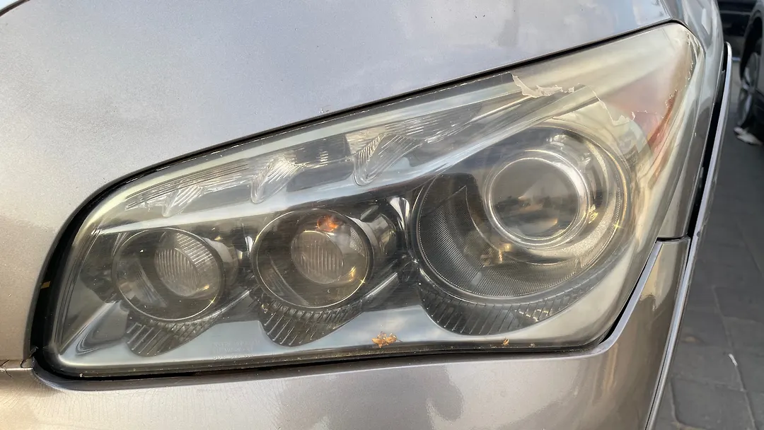 Headlight (RH) - 2011 Infiniti QX56 5.6i