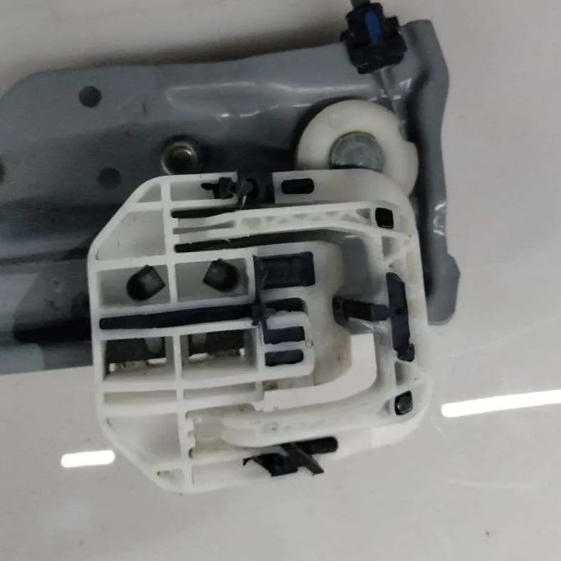 Door Motor (RHF) - 2017 Ford Edge