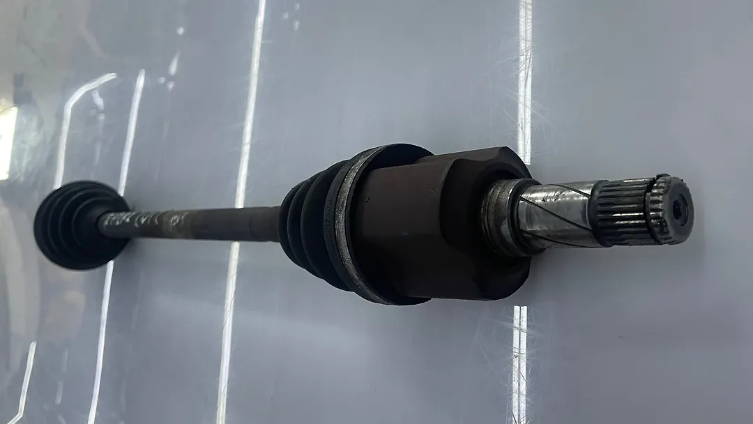 Axle Rear (RH) - 2008 Land Rover LR4