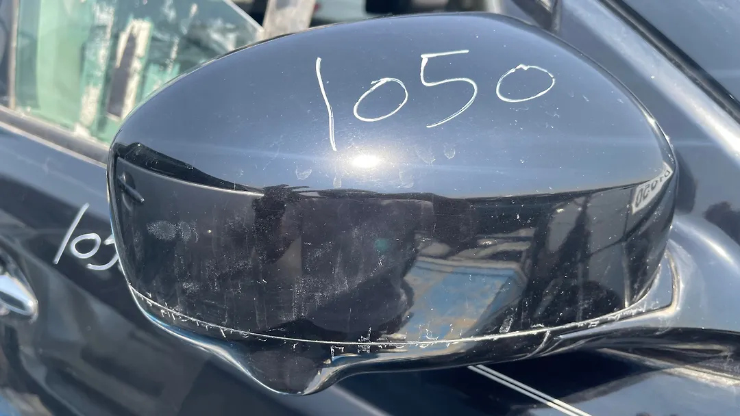 Side Mirror (RH) - 2013 Nissan Pathfinder