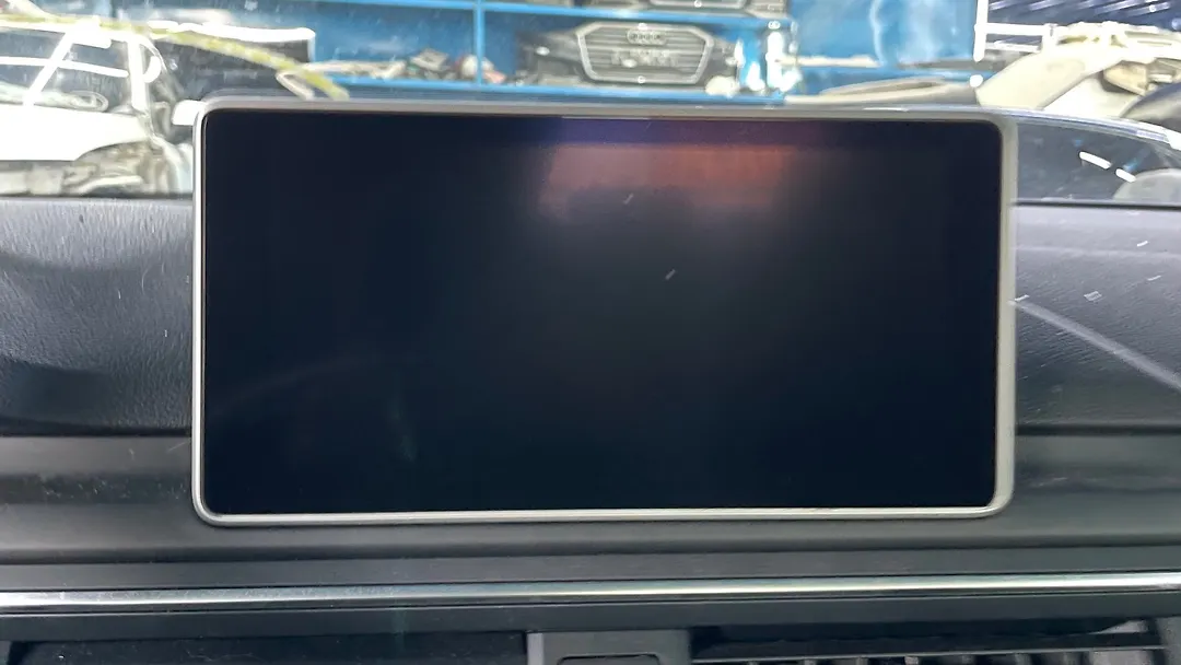 Info/GPS/TV Screen - 2018 Audi A5