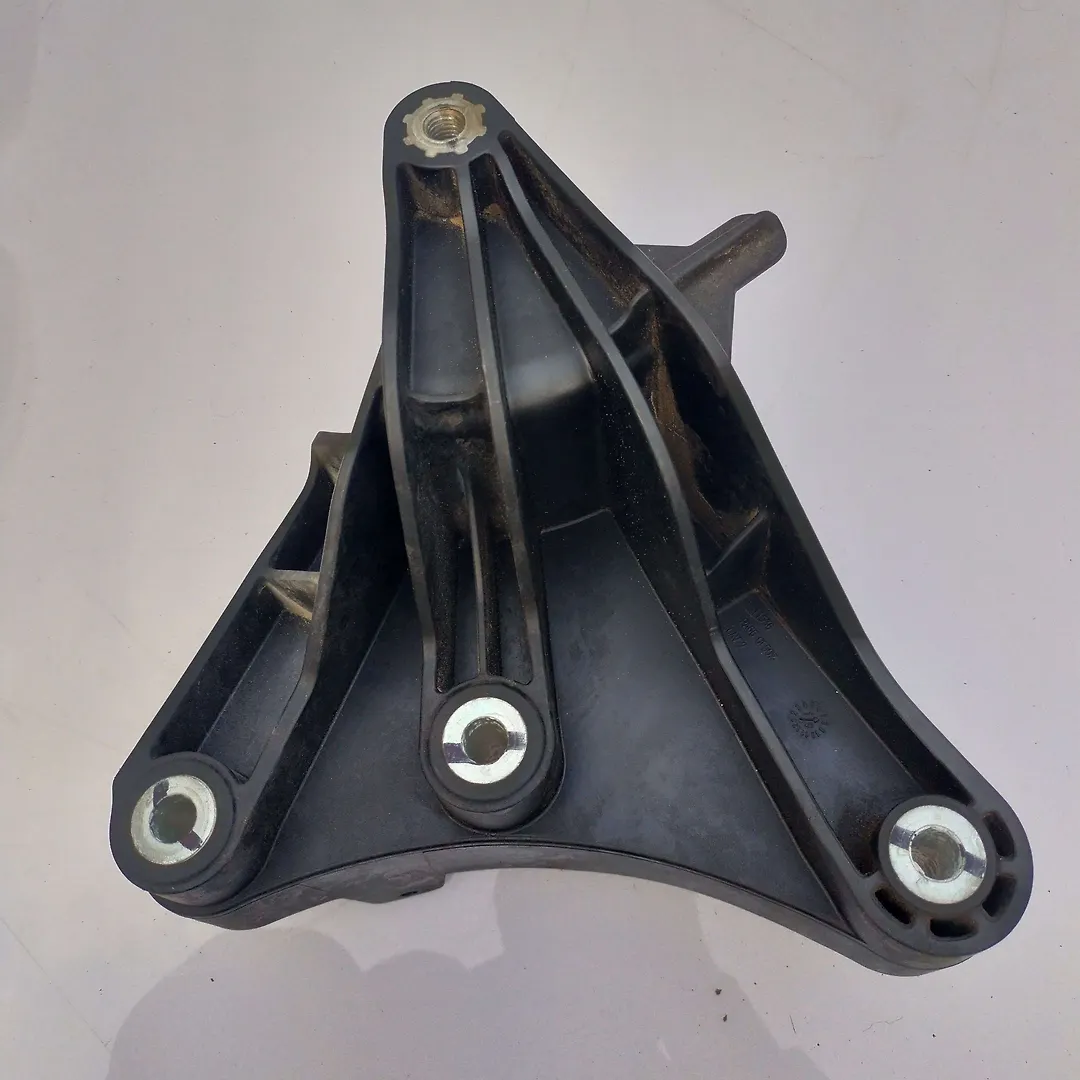 Gearbox Bracket - 2020 Chevrolet Traverse