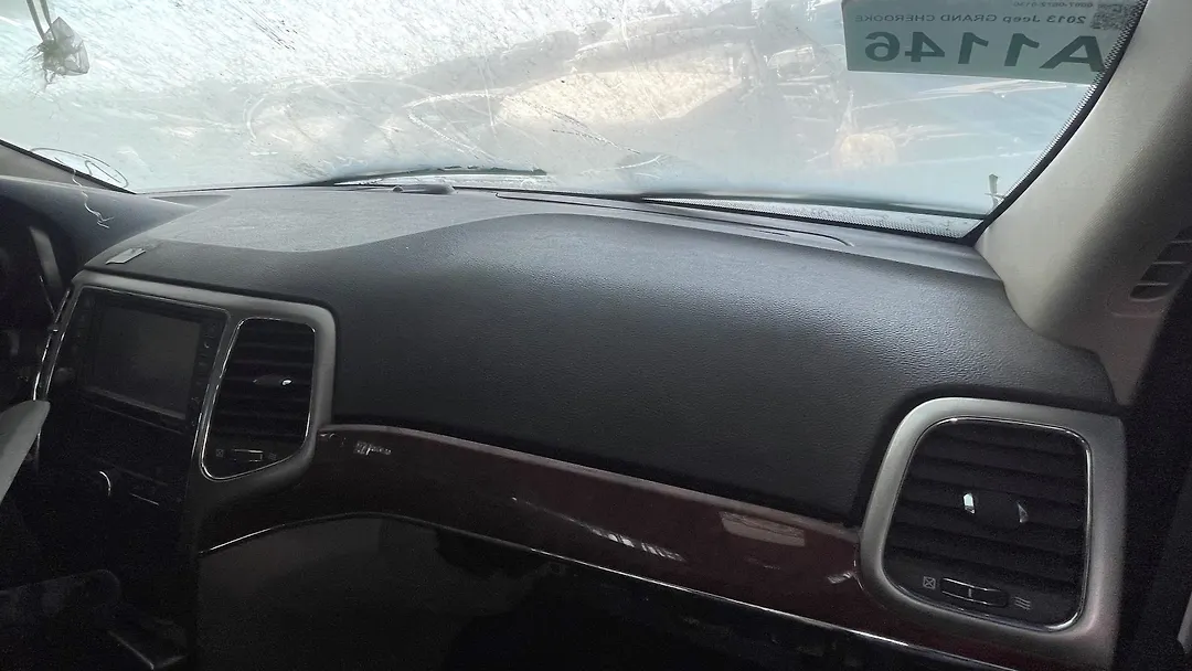 Dashboard  - 2013 Jeep GRAND CHEROOKE