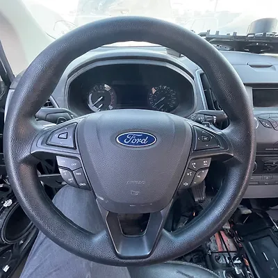 Steering Wheel - 2017 Ford Edge SE