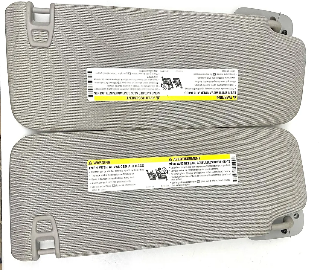 Sun visor - 2014 Chevrolet SILVERADO