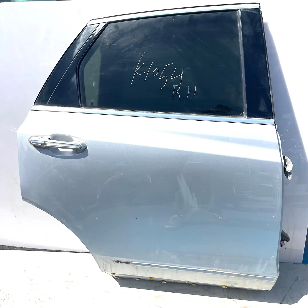 Door (RHB) - 2018 Cadillac XT5 Premium Luxury