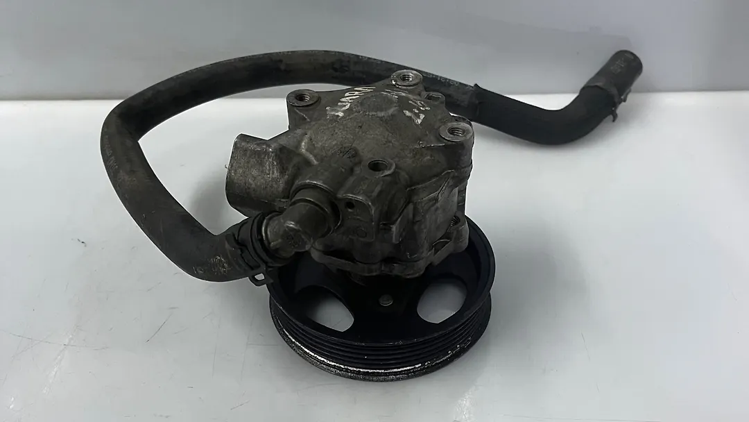 Power steering pump - 2016 Volkswagen Touareg