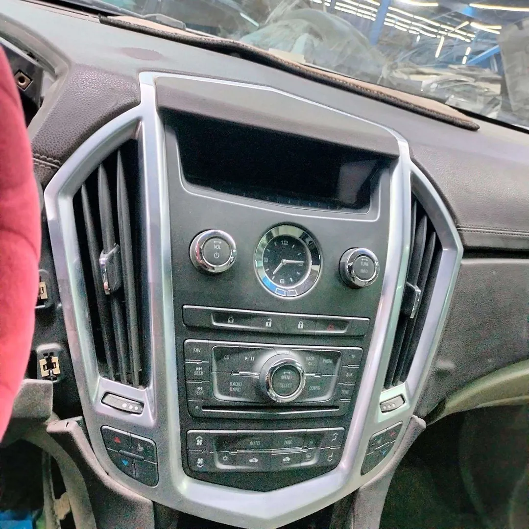 Info-gps-tv screen - 2011 Cadillac SRX