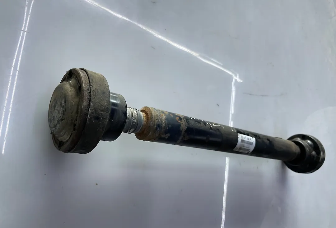 Front drive shaft - 2005 Volkswagen Touareg