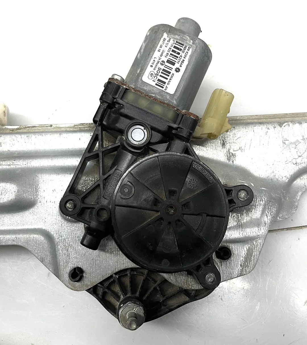 power window motor (RHB) - 2018 Chevrolet SILVERADO