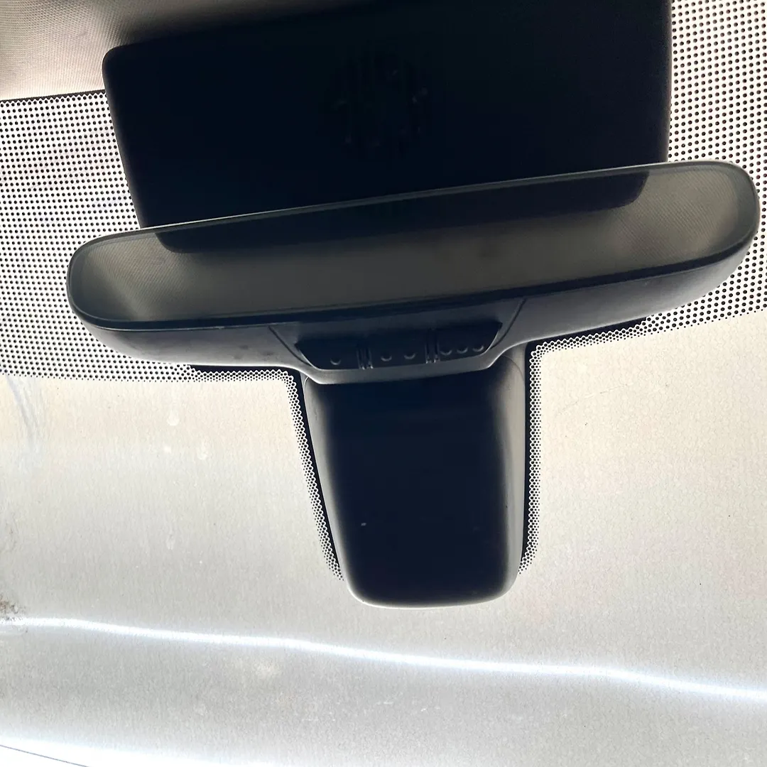 Mirror (Inner rear view) - 2021 Jaguar E-Pace