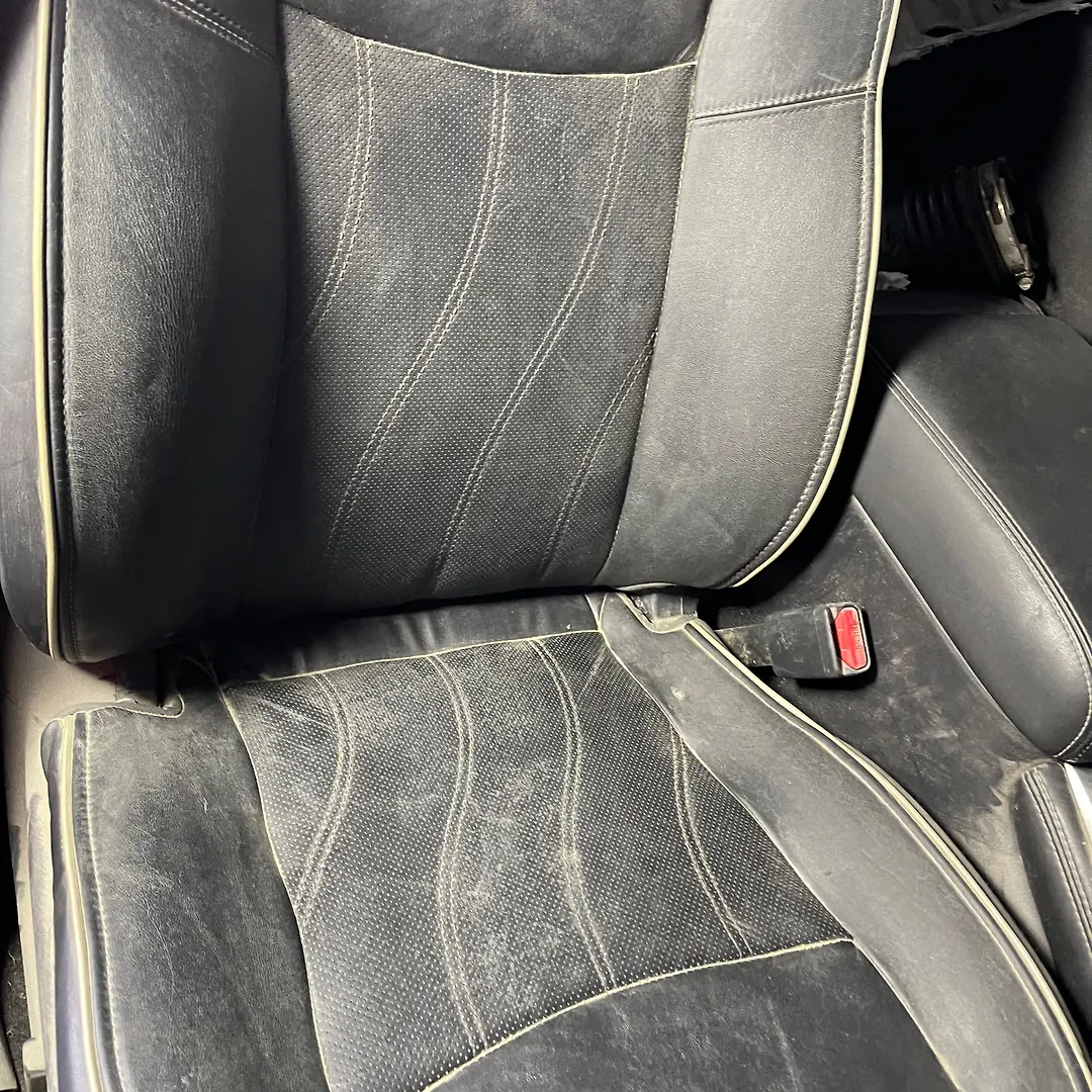 Front Seat (LHS) - 2017 Infiniti QX60