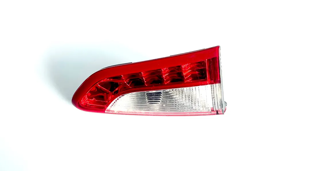 Trunk Light (RH) - 2015 Infiniti QX60