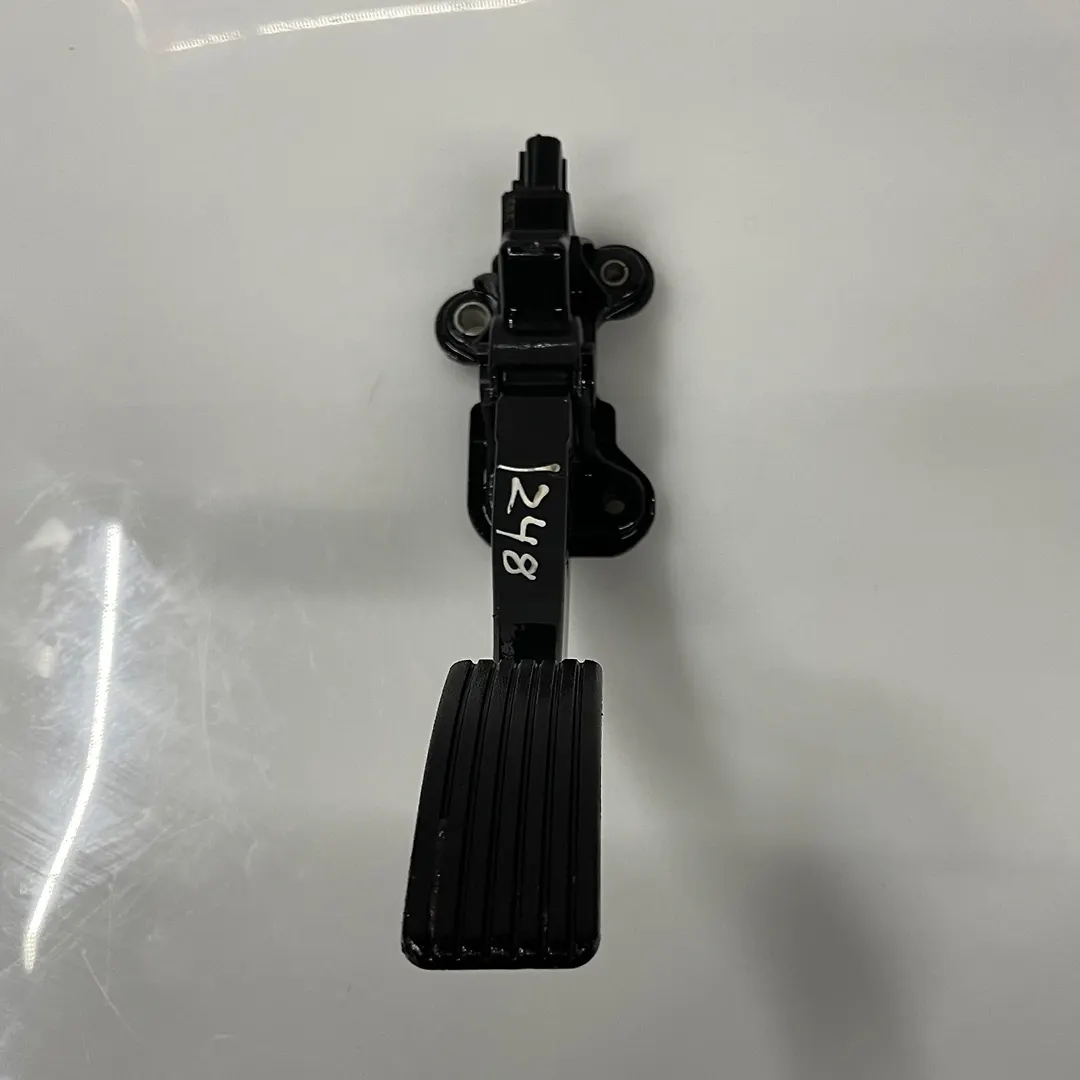Accelerator pedal - 2007 Jeep Patriot Base