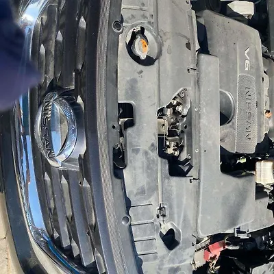 Radiator cover baffle - 2017 Nissan Pathfinder