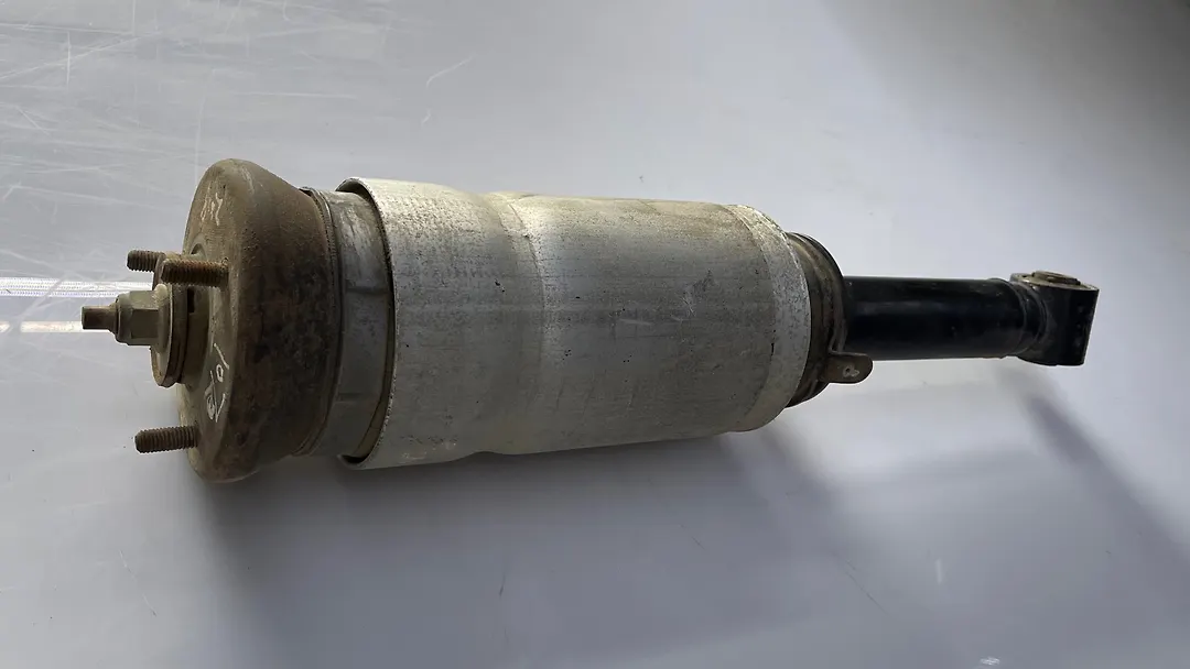 Shock Absorber (RHB) - 2006 Land Rover RANGE ROVER