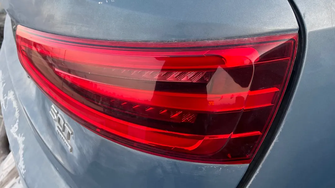 Tail Light (RH) - 2014 Audi Q3 SPORT