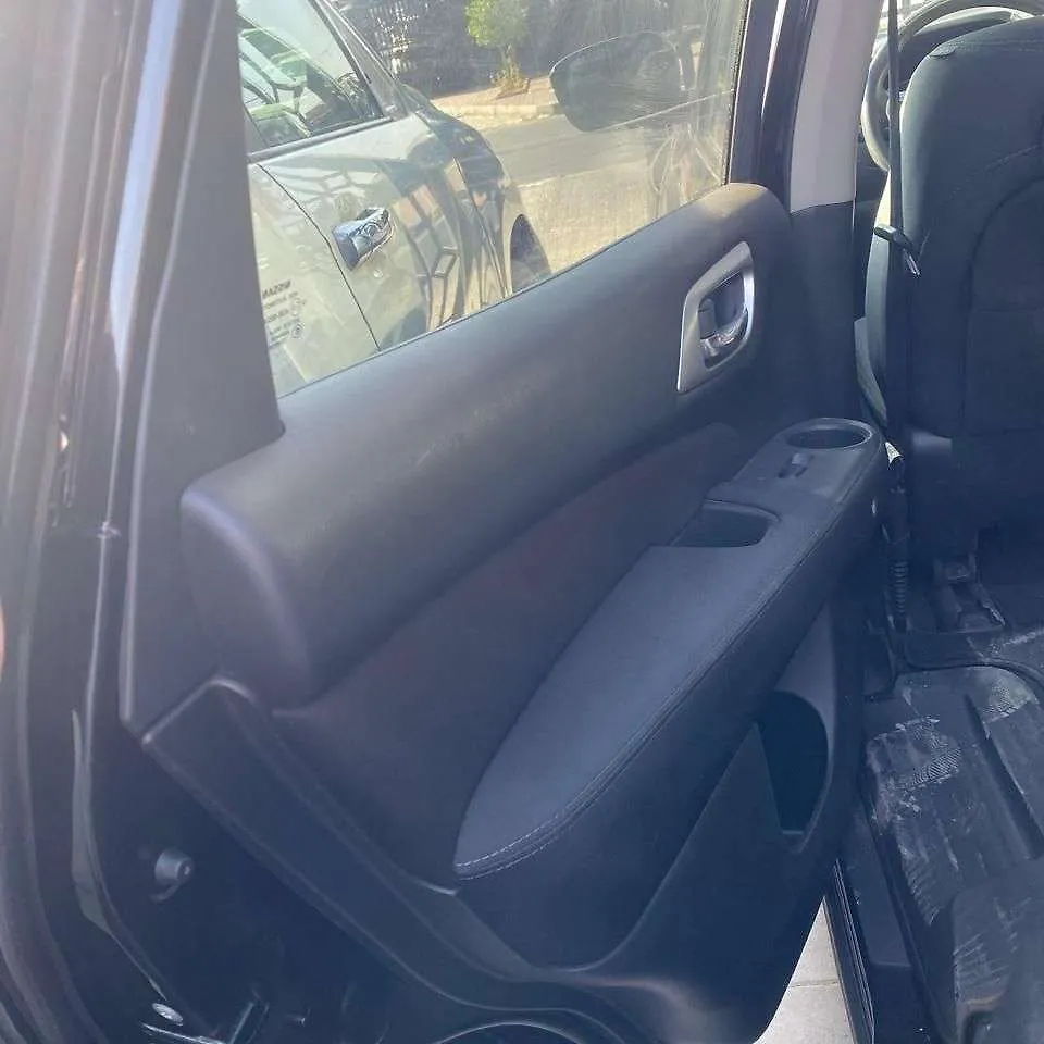 Door (LHB) - 2017 Nissan Pathfinder