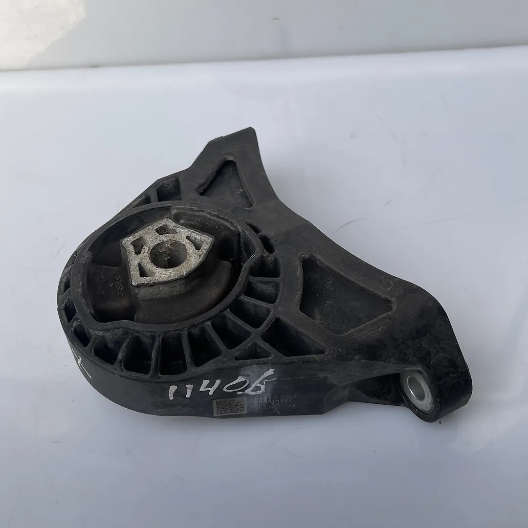 Mount (Gear) - 2018 Cadillac XT5