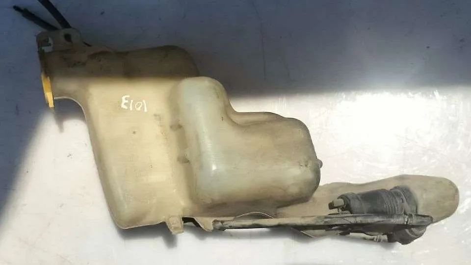 Wiper Water Bottle - 2009 Jeep Patriot