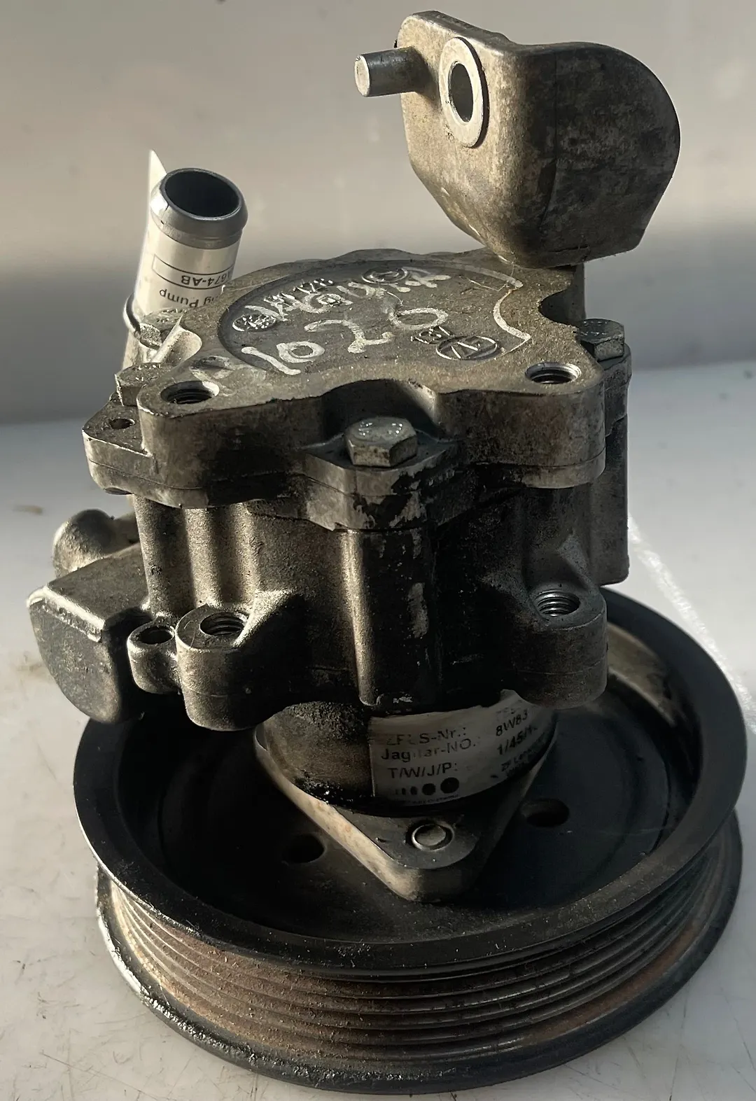Power steering pump - 2012 Jaguar XJ