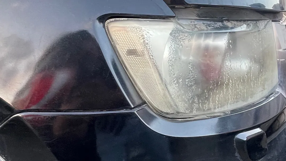 Headlight (RH) - 2012 Jeep Grand Cherokee Laredo WK