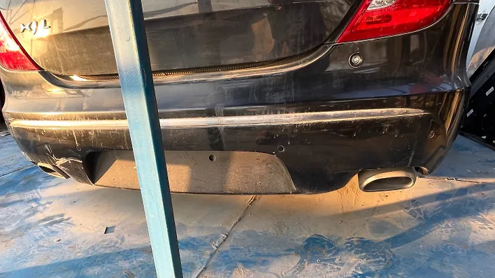 Rear Bumper - 2011 Jaguar XJL