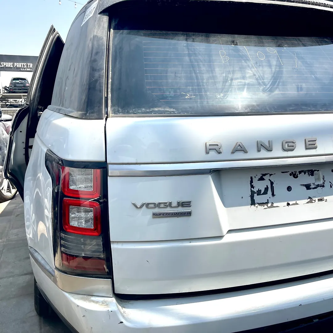 Trunk - 2013 Land Rover RANGE ROVER VOGUE