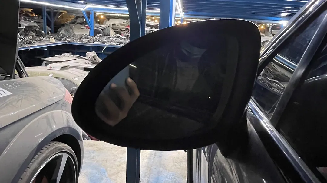 Side Mirror (LH) - 2011 Porsche Cayenne S