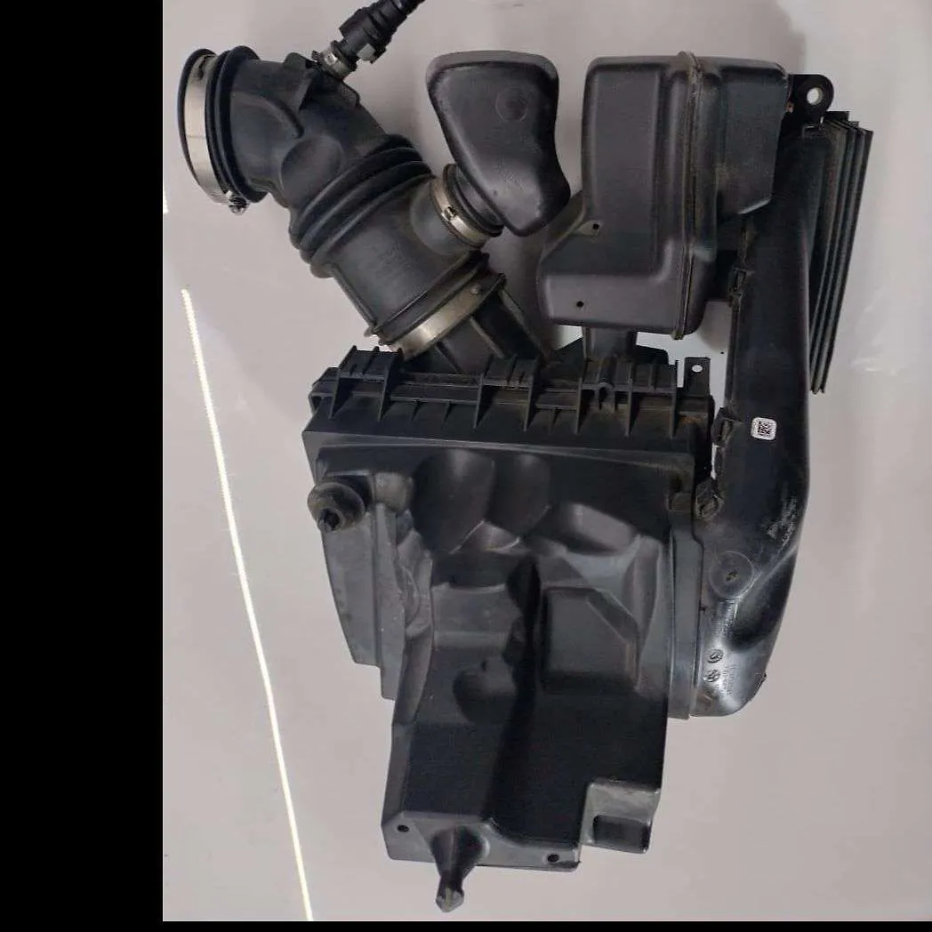 Air cleaner box - 2017 Ford Edge