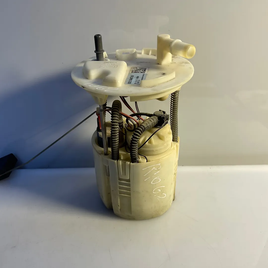 Fuel pump - 2013 Ford Taurus SEL