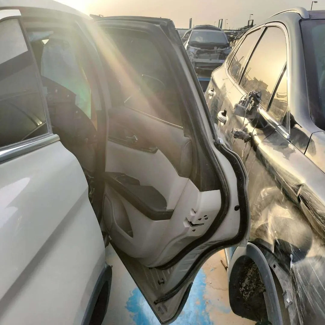 Door (RHB) - 2016 Lincoln MKX