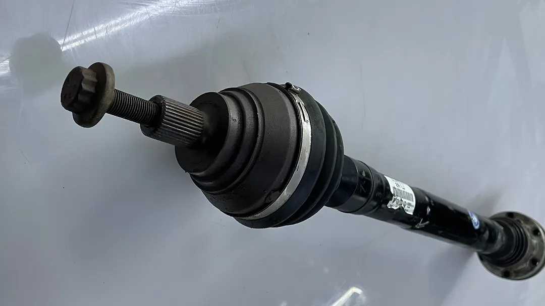 Axle(RHF) - 2011 Volkswagen GTI
