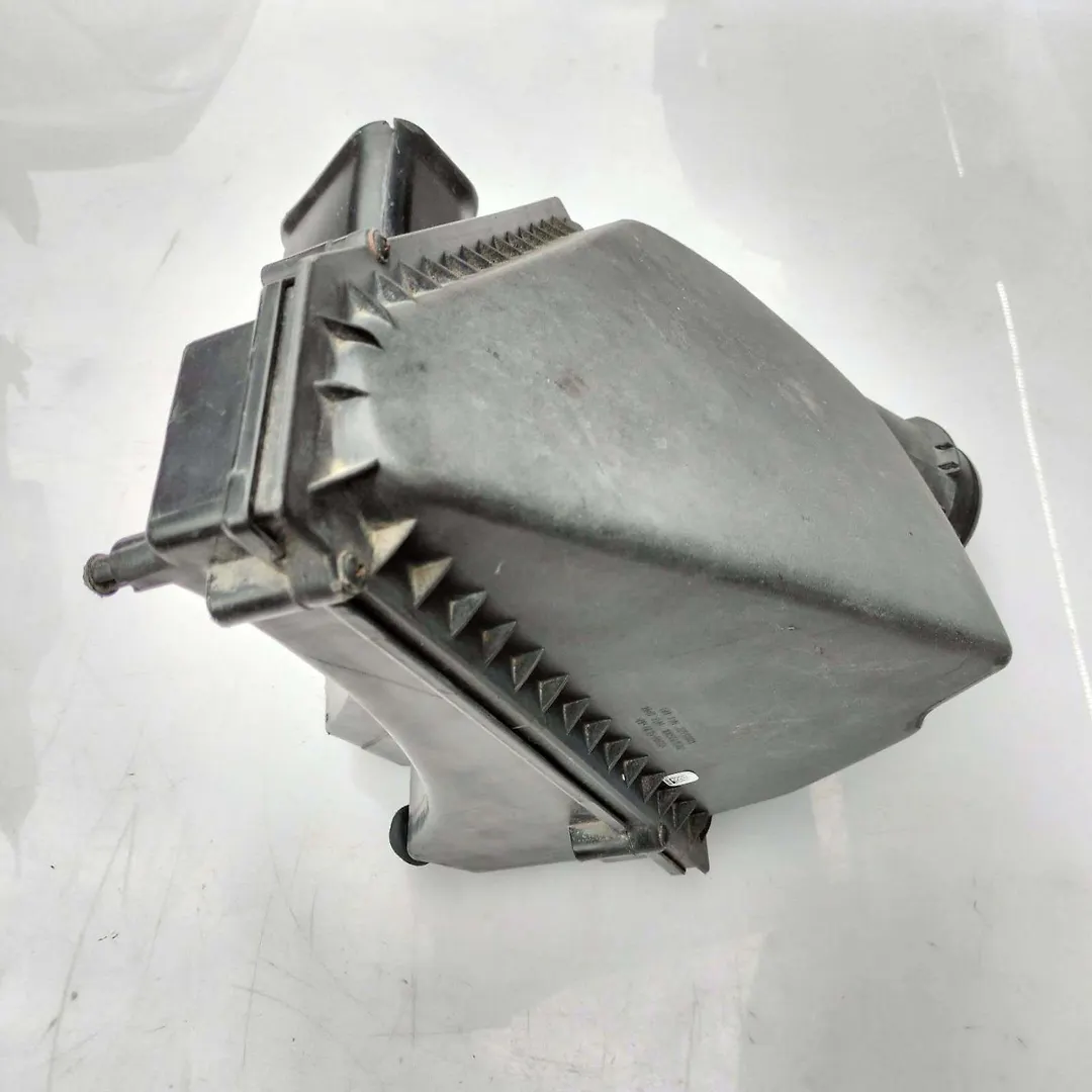 Air cleaner box - 2013 Cadillac ATS