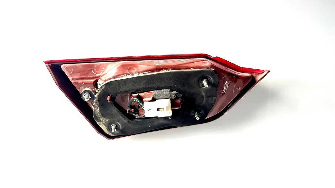 Trunk Light (RH) - 2016 Infiniti Q50